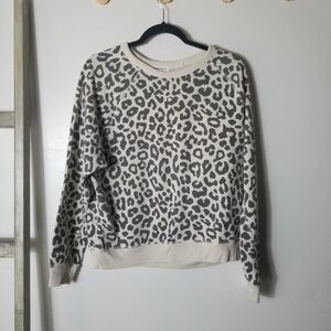 GRAYSON THREADS ANIMAL PRINT SWEATSHIRT SIZE MEDIUM